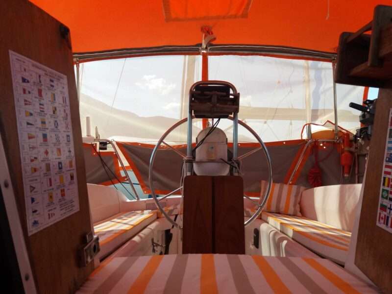 1990 Jeanneau 31 Sunlight For Sale In Greece