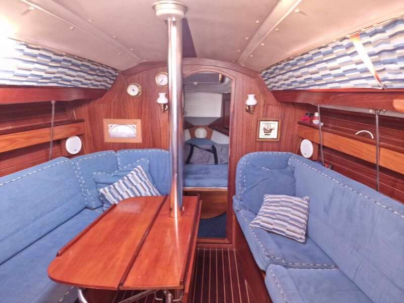 1990 Jeanneau 31 Sunlight For Sale In Greece