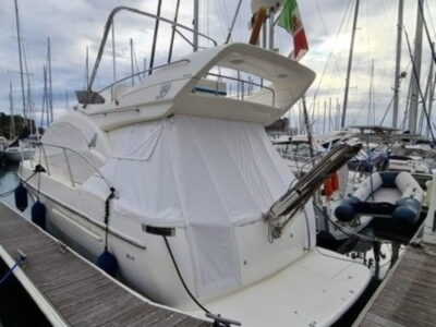 Azimut 39 Flybridge Boat For Sale In Italy