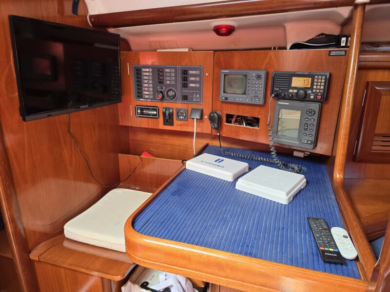 Beneteau Oceanis 393 For Sale In Malta