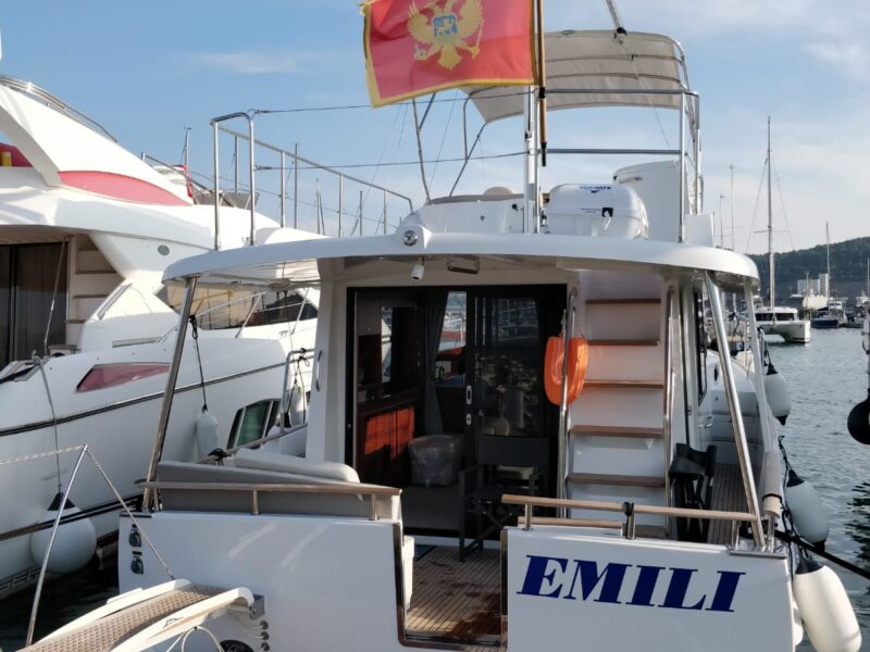 Beneteau Swift Trawler 44 For Sale