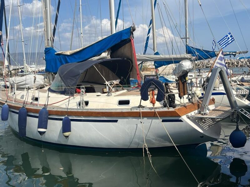 Colvic Countess 37 For Sale In Greece