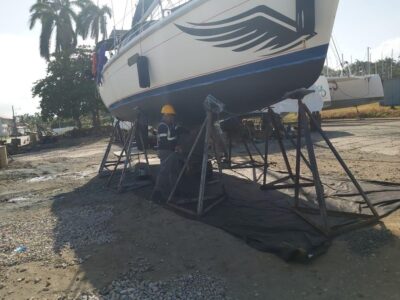 Hunter 336 For Sale In Panama