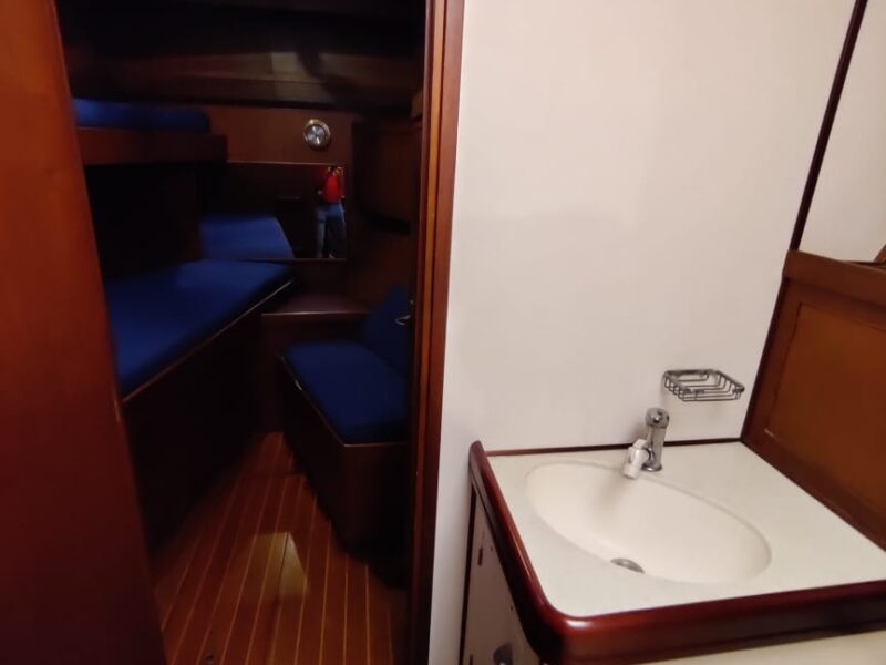 Nordia Van Dam 64 For Sale In Croatia