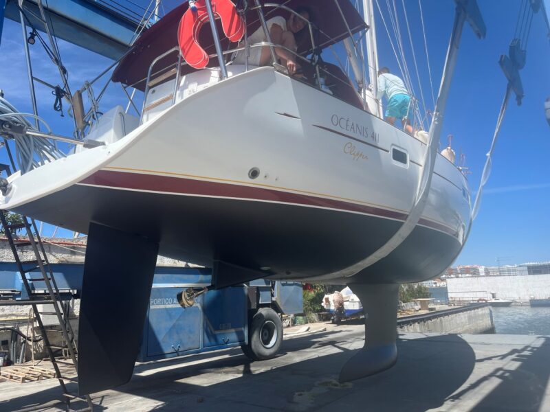 Blue water converted 2002 Beneteau 411 Clipper performance for sale