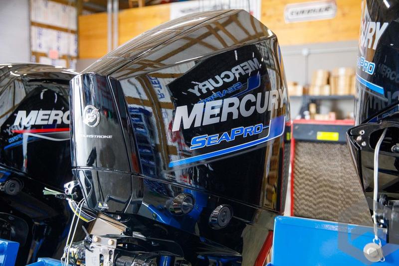 Mercury SeaPro 200 HP 3.4L V6 Outboard Engine