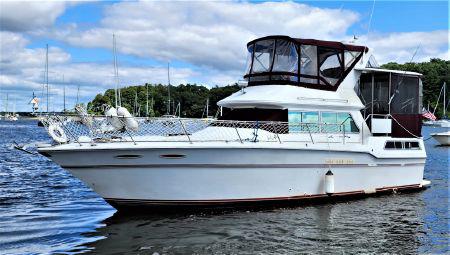 1987 Sea Ray Aft Cabin 360