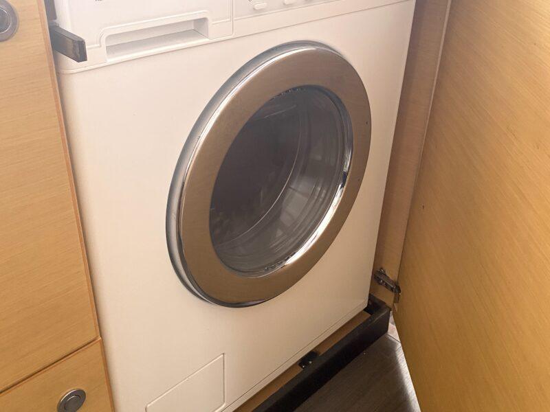 Lagoon 620 Luxury Owner-Version Catamaran Location: Cebu, Philippines