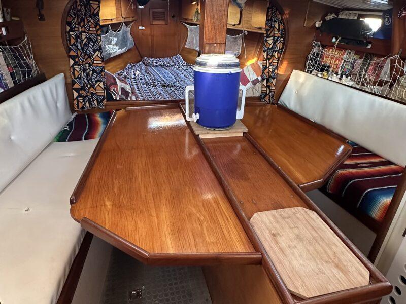 30’ Centreboard Aluminum - Dazibao, JF Andre