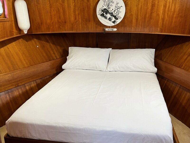101 FT (31M) STEEL MOTOR YACHT + 35 FT STEEL TRAWLER INCLUDED