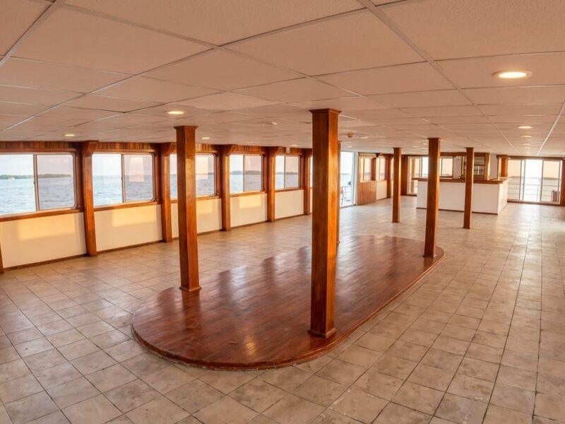101 FT (31M) STEEL MOTOR YACHT + 35 FT STEEL TRAWLER INCLUDED